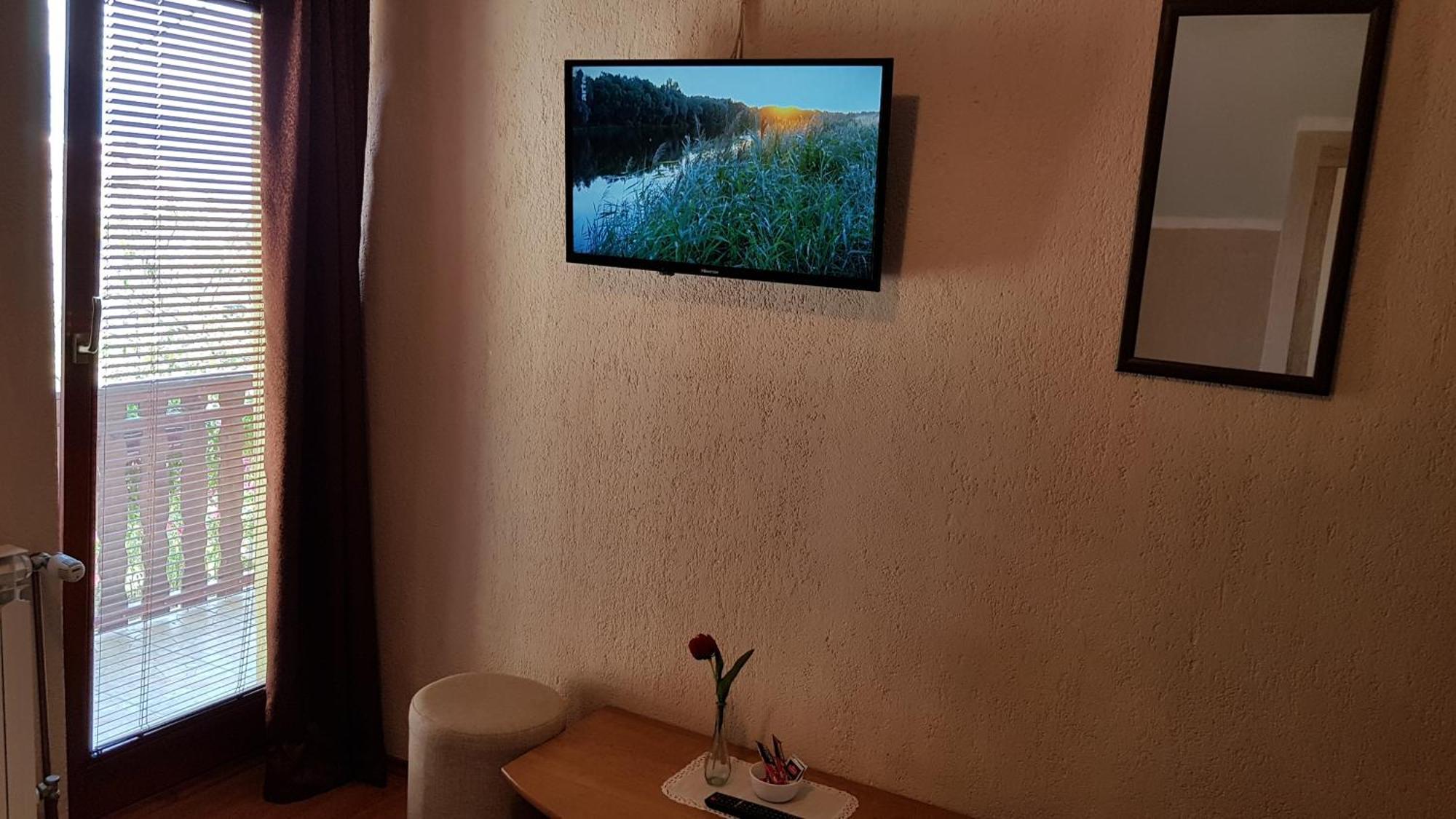 St George B&B Korenica Room photo
